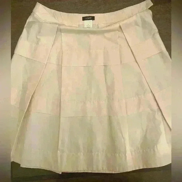 J. Crew Pleaded Cream Color Skirt -B6 - Picture 1 of 1